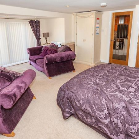 Bodafon Hall Cottages Llandudno Esterno foto