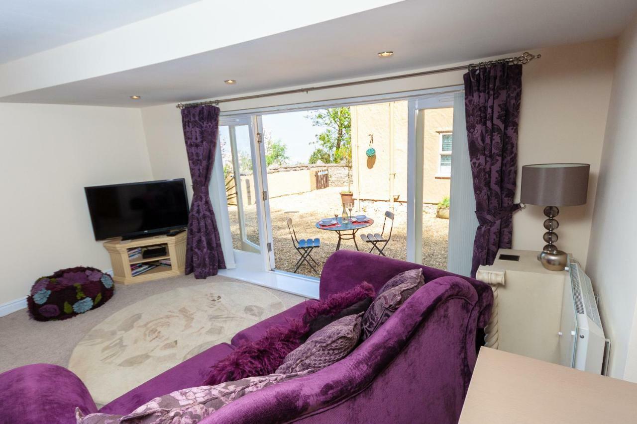 Bodafon Hall Cottages Llandudno Esterno foto