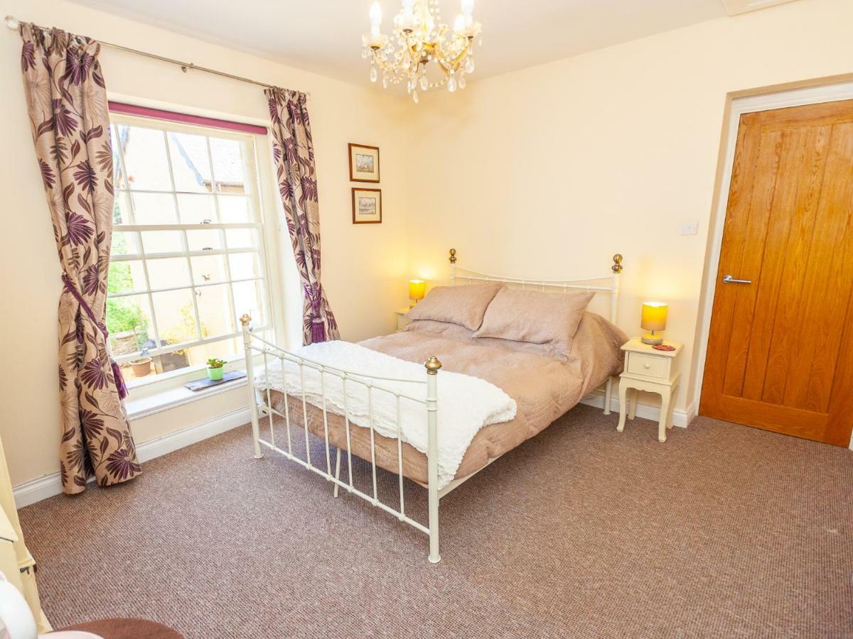 Bodafon Hall Cottages Llandudno Esterno foto