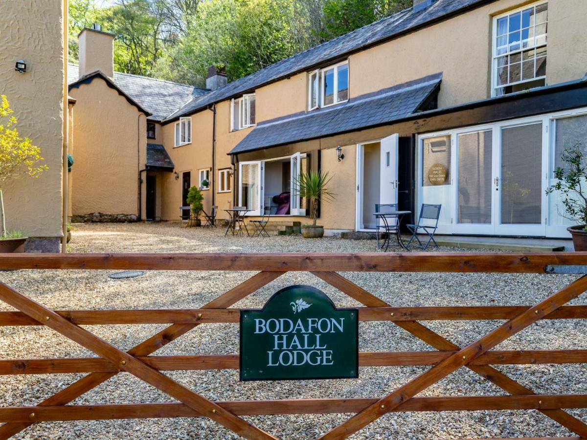 Bodafon Hall Cottages Llandudno Esterno foto