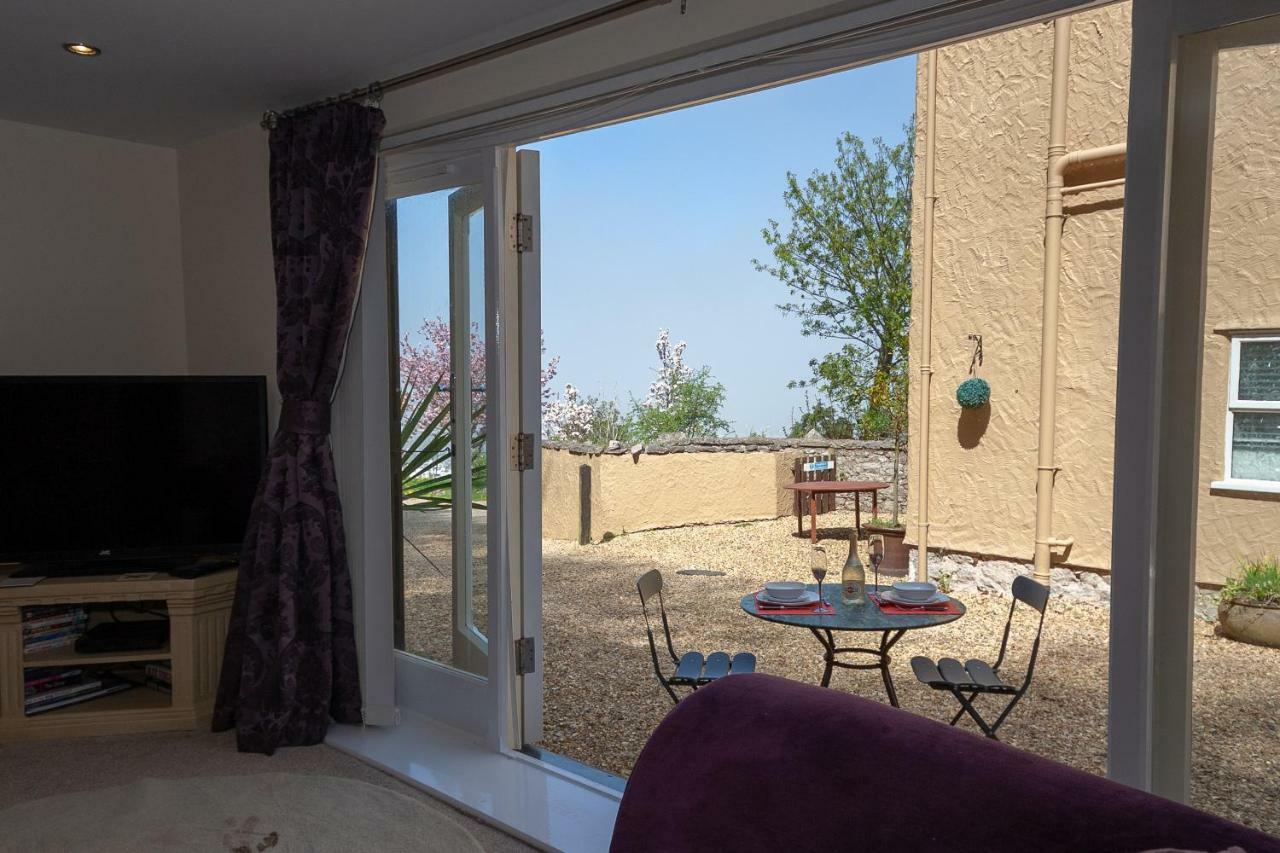 Bodafon Hall Cottages Llandudno Esterno foto