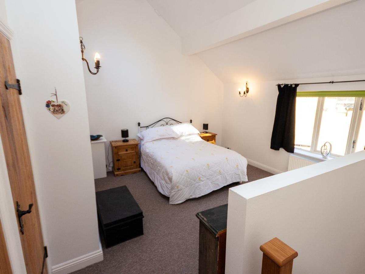 Bodafon Hall Cottages Llandudno Esterno foto